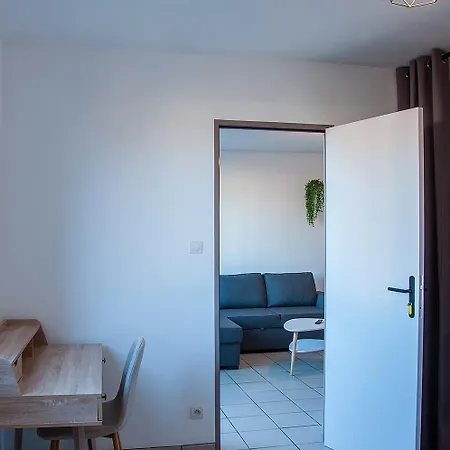 3 Pour 6 Pers, Proche Geneve Apartamento *